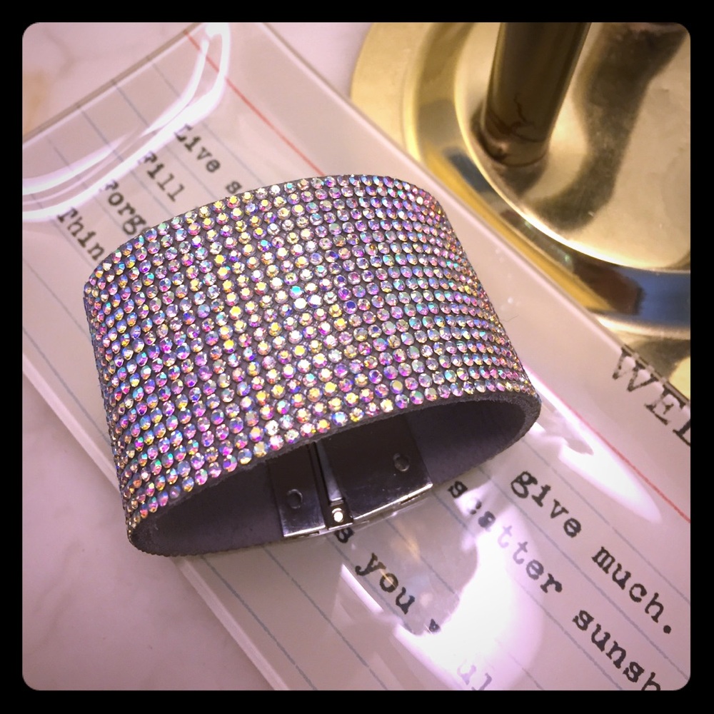 COPY - 🎉🎈⭐️HP⭐️🎈🎉9/15/17 Beautiful shiny bracelet🌹